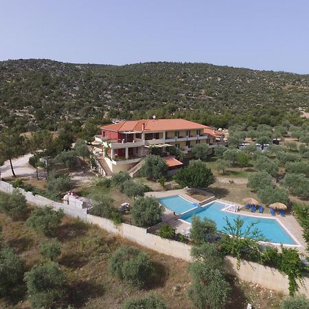 פוטוס Moonbeam Hotel מראה חיצוני תמונה