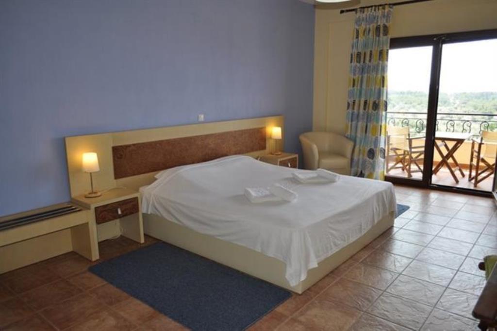 פוטוס Moonbeam Hotel מראה חיצוני תמונה